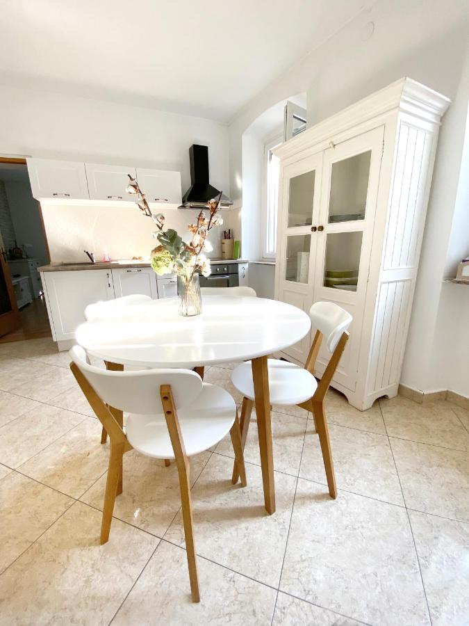 Apartment Evelina プーラ エクステリア 写真