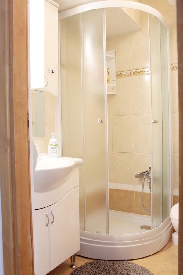 Apartment Evelina プーラ エクステリア 写真